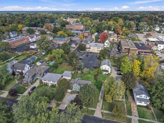 75 Long Avenue, Hamburg, NY 14075