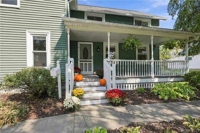 75 Long Avenue, Hamburg, NY 14075