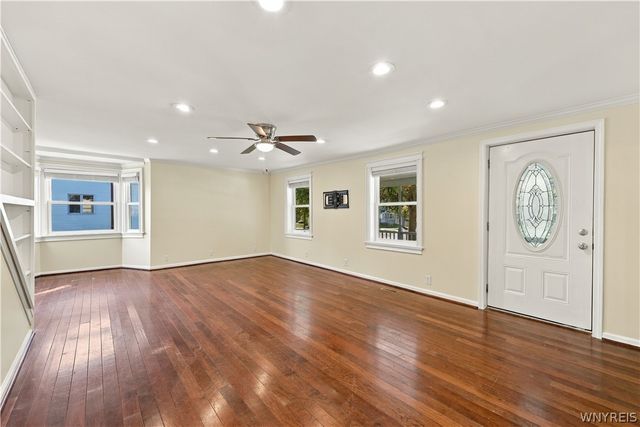 75 Long Avenue, Hamburg, NY 14075