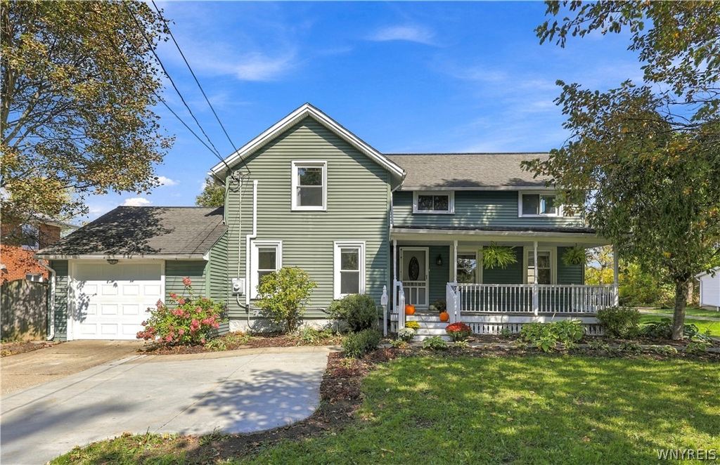 75 Long Avenue, Hamburg, NY 14075