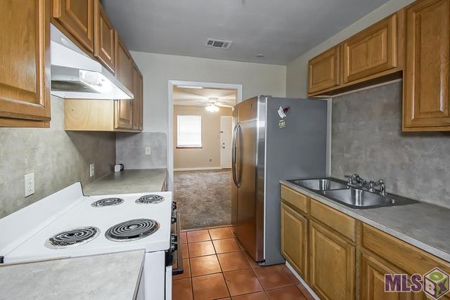 2116 Fairchild St, Baton Rouge, LA 70807