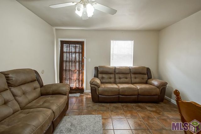 2116 Fairchild St, Baton Rouge, LA 70807