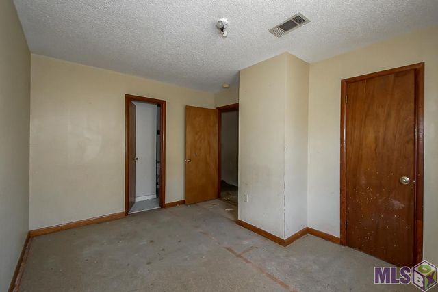 2116 Fairchild St, Baton Rouge, LA 70807