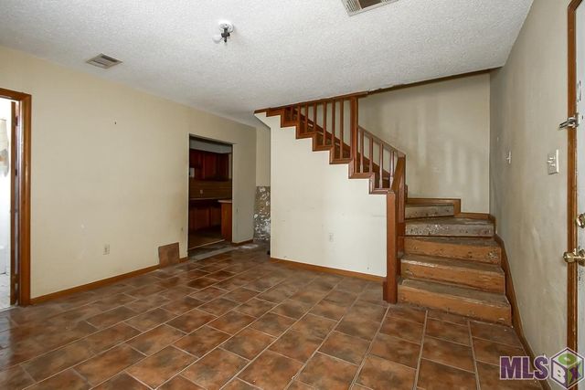 2116 Fairchild St, Baton Rouge, LA 70807