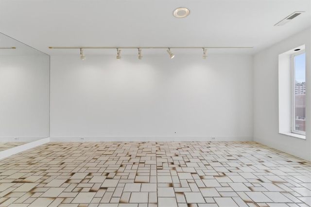 540 N Neville Street 504, Oakland, PA 15213