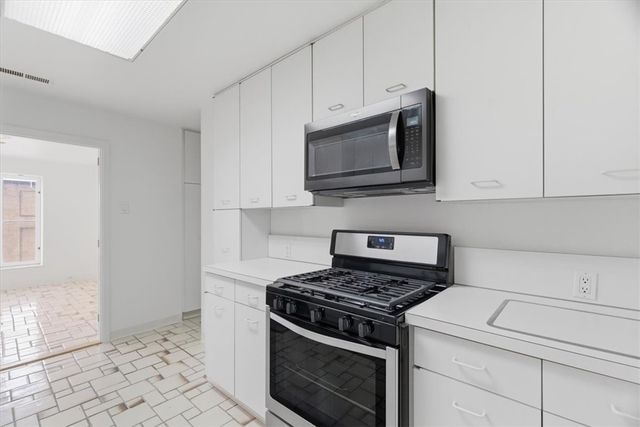 540 N Neville Street 504, Oakland, PA 15213