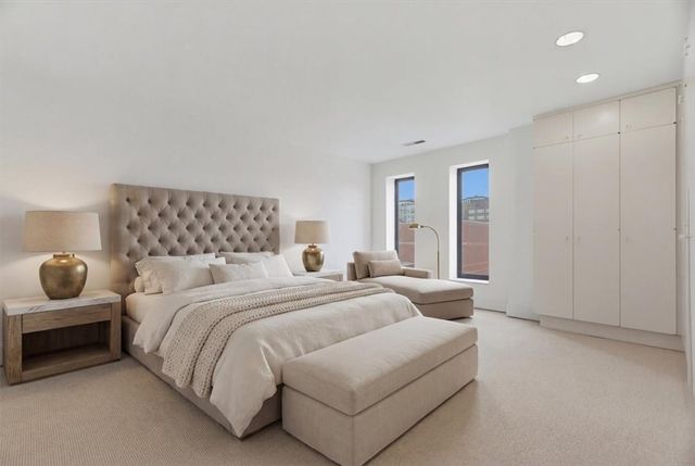 540 N Neville Street 504, Oakland, PA 15213