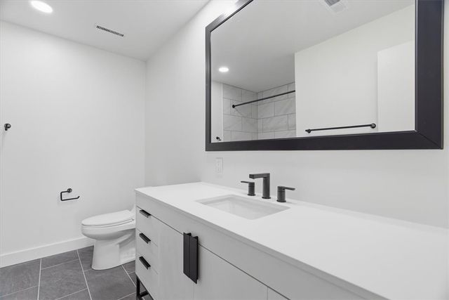 540 N Neville Street 504, Oakland, PA 15213