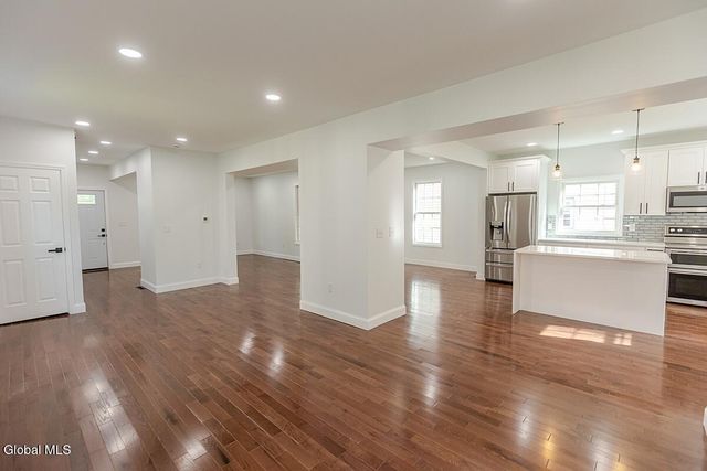 1659 Lenox Road, Schenectady, NY 12308