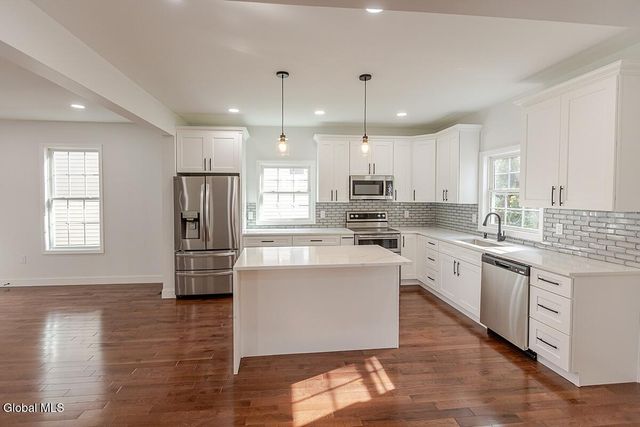 1659 Lenox Road, Schenectady, NY 12308