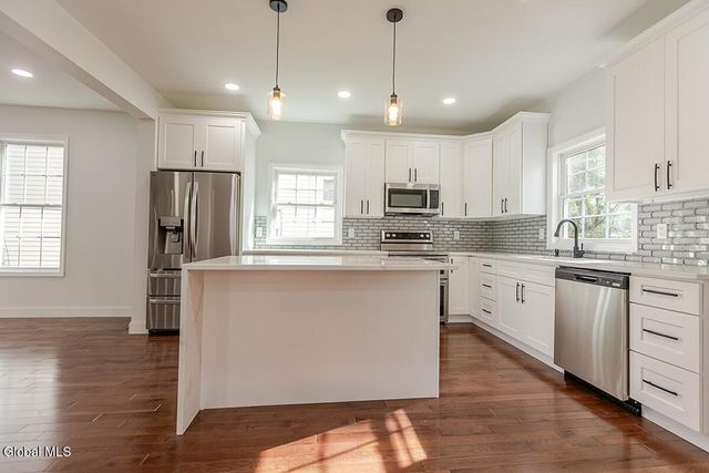 1659 Lenox Road, Schenectady, NY 12308