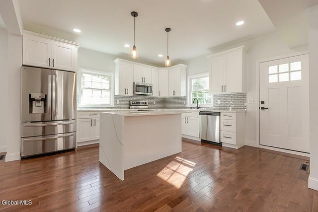 1659 Lenox Road, Schenectady, NY 12308