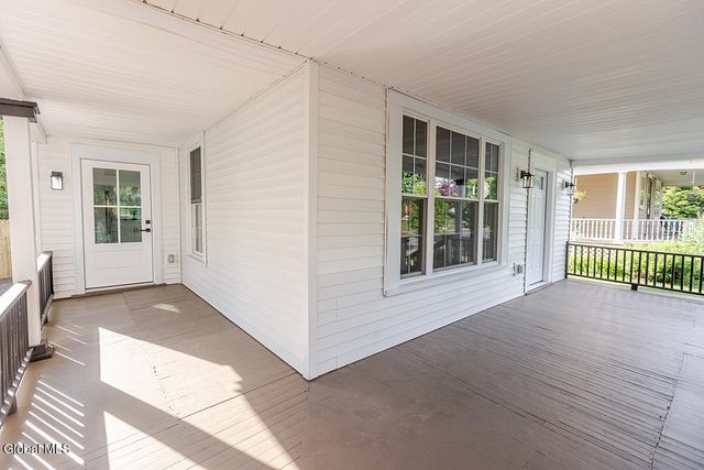 1659 Lenox Road, Schenectady, NY 12308