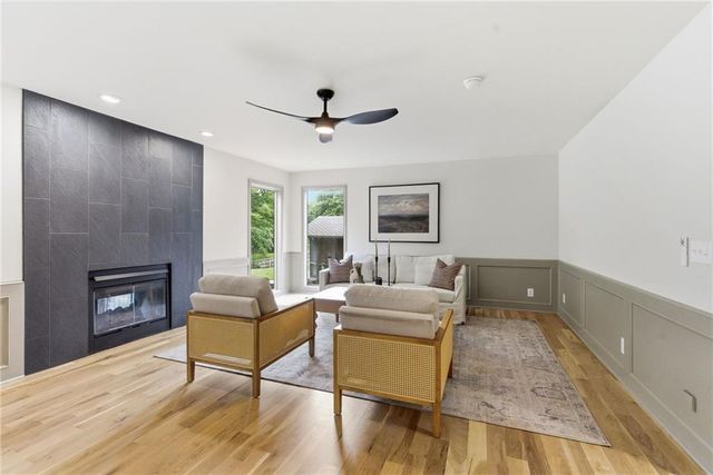 10011 W 125th Terrace, Overland Park, KS 66213