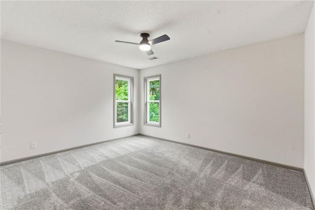 10011 W 125th Terrace, Overland Park, KS 66213