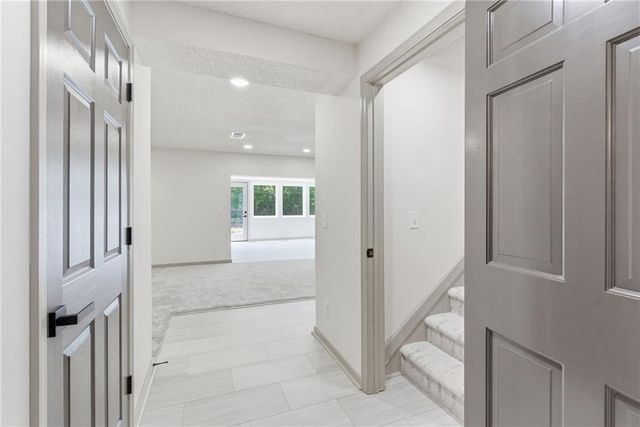 10011 W 125th Terrace, Overland Park, KS 66213
