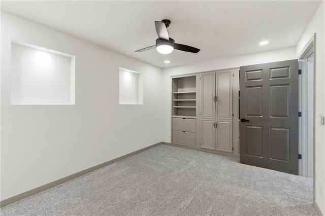 10011 W 125th Terrace, Overland Park, KS 66213
