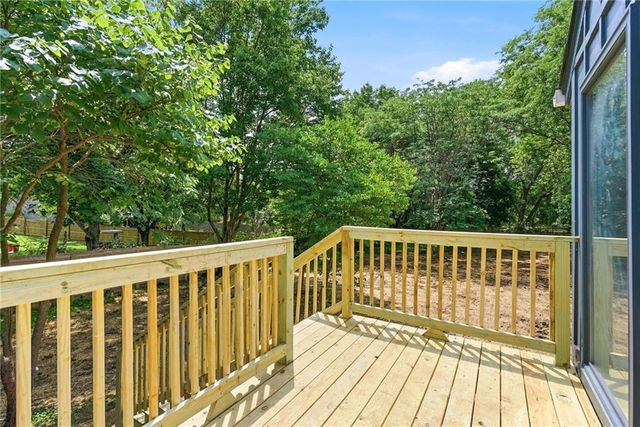 10011 W 125th Terrace, Overland Park, KS 66213