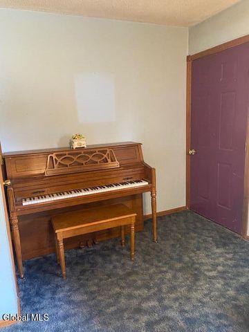 13 Eisenhower Avenue, Queensbury, NY 12804