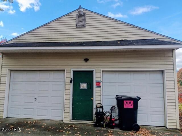 13 Eisenhower Avenue, Queensbury, NY 12804