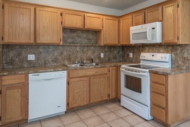 107 Bryant Street, Pottsboro, TX 75076