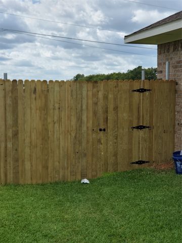107 Bryant Street, Pottsboro, TX 75076