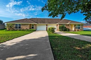 107 Bryant Street, Pottsboro, TX 75076