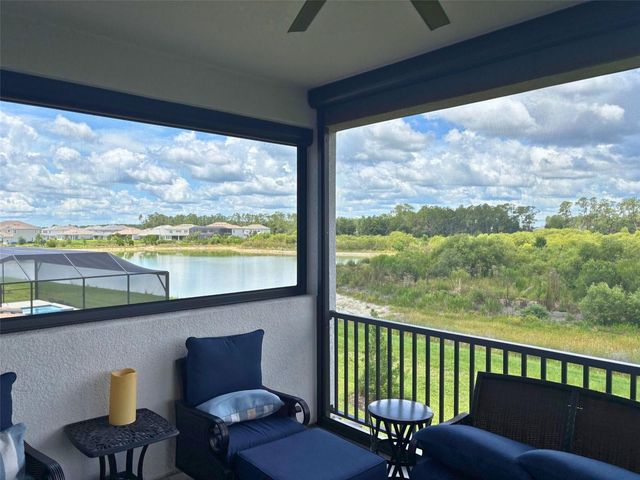 2665 MEANDER COVE, Wesley Chapel, FL 33543