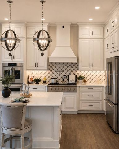 2665 MEANDER COVE, Wesley Chapel, FL 33543