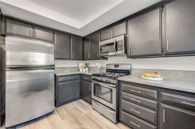 8215 Sandy, Paramount, CA 90723