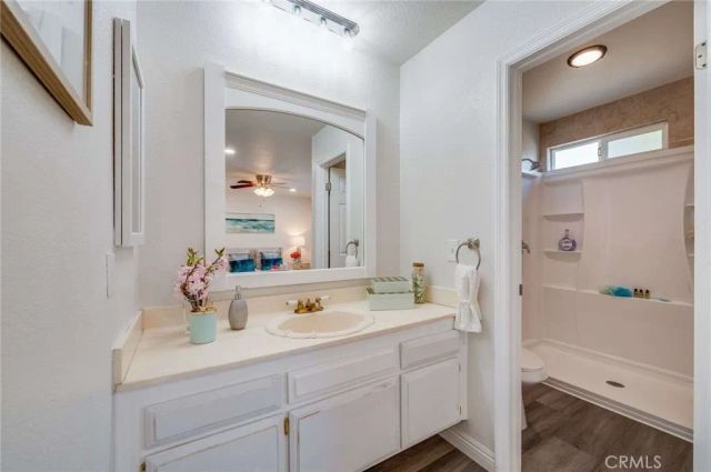 8215 Sandy, Paramount, CA 90723