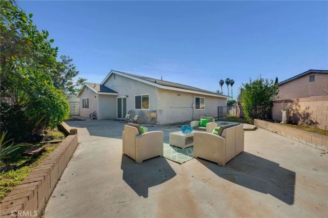 8215 Sandy, Paramount, CA 90723