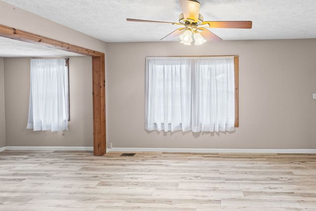 2429 Overbeck Lane, Centralia, IL 62801