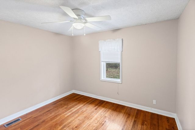 2429 Overbeck Lane, Centralia, IL 62801