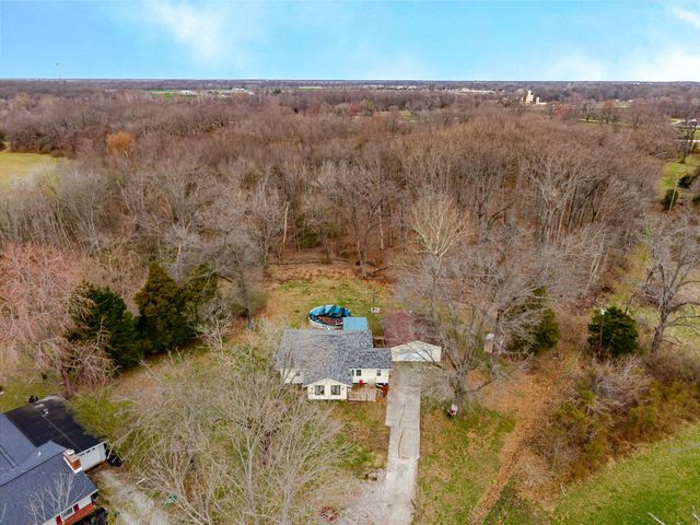 2429 Overbeck Lane, Centralia, IL 62801