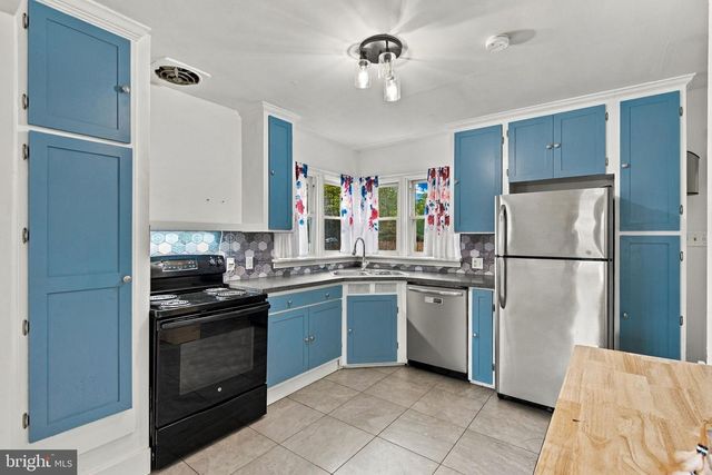 1616 MAPLE ST, New Cumberland, PA 17070