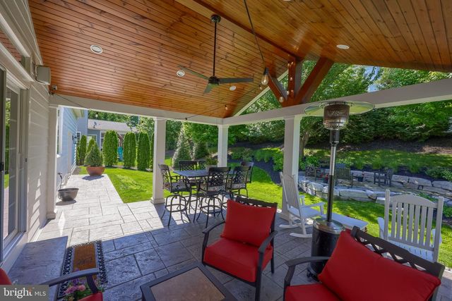 344 SPRING HAVEN DR, Lancaster, PA 17601