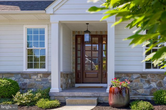 344 SPRING HAVEN DR, Lancaster, PA 17601