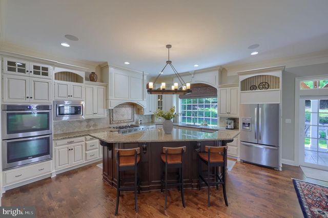 344 SPRING HAVEN DR, Lancaster, PA 17601