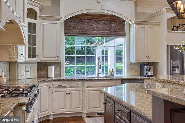 344 SPRING HAVEN DR, Lancaster, PA 17601