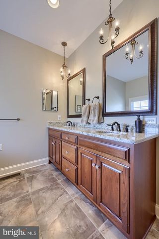 344 SPRING HAVEN DR, Lancaster, PA 17601