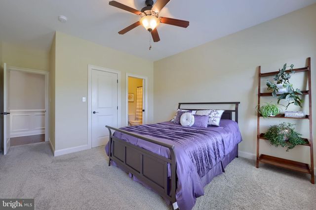 344 SPRING HAVEN DR, Lancaster, PA 17601