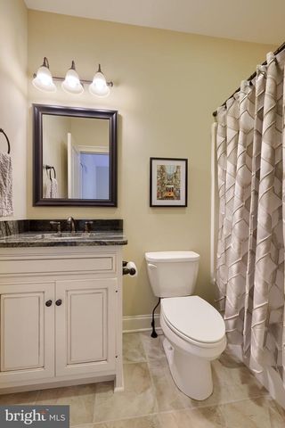 344 SPRING HAVEN DR, Lancaster, PA 17601