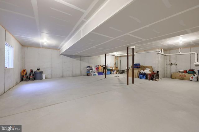 344 SPRING HAVEN DR, Lancaster, PA 17601