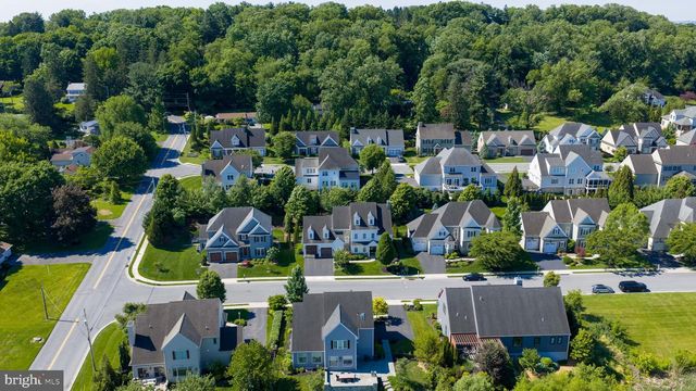344 SPRING HAVEN DR, Lancaster, PA 17601