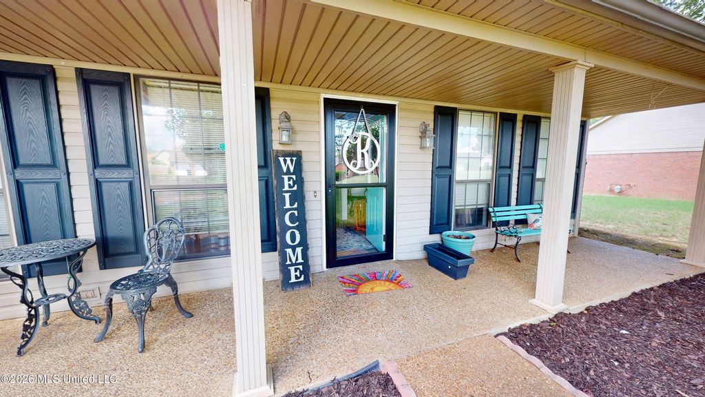 105 Keestone Drive, Senatobia, MS 38668 — photo 2