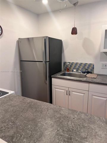 70 Dorchester D 70 70, West Palm Beach, FL 33417