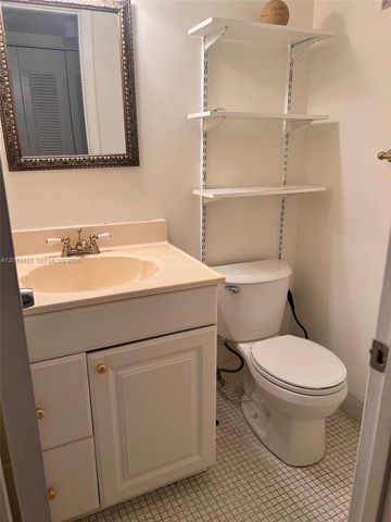 70 Dorchester D 70 70, West Palm Beach, FL 33417