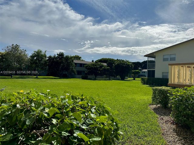 70 Dorchester D 70 70, West Palm Beach, FL 33417