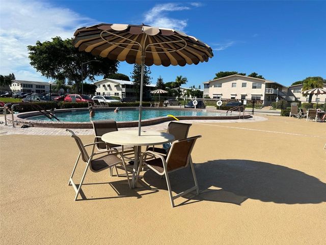 70 Dorchester D 70 70, West Palm Beach, FL 33417